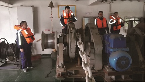 抓安全、重落实、保平安