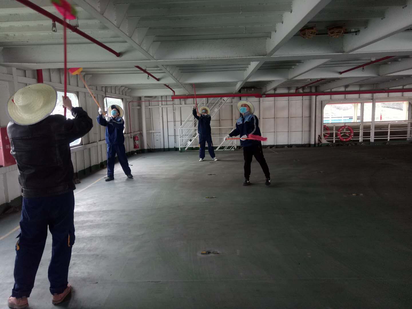 抓安全促生产，打好复工生产基础